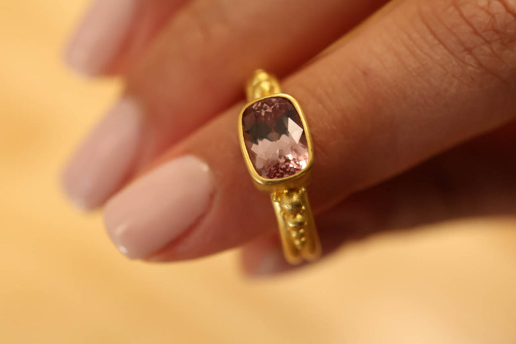 22K Malaya Garnet Ring with Cluster Granulation