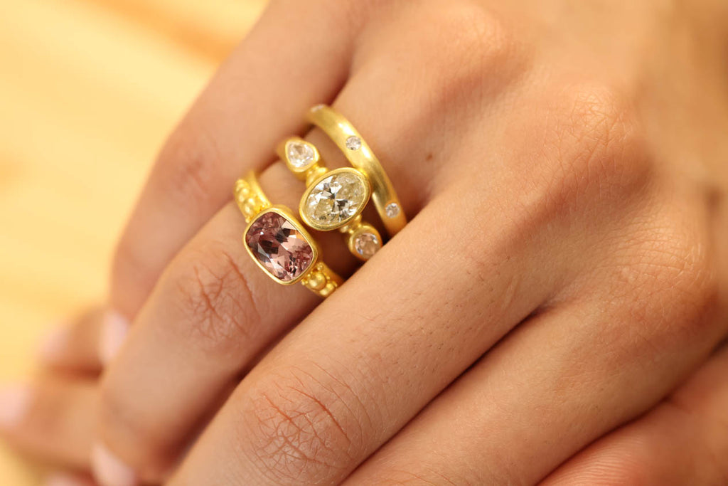 20K Matte Gold & Diamond Band