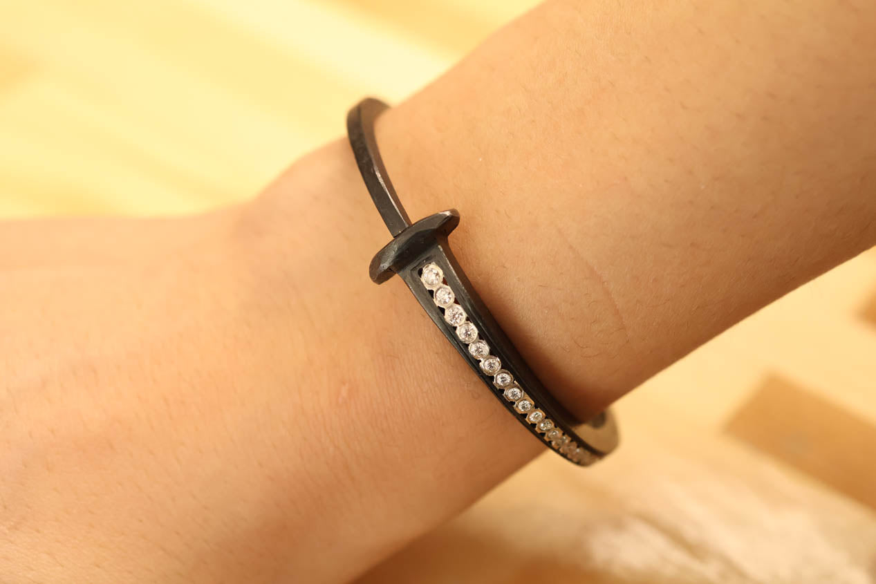 Iron & Diamond Taper Stripe Nail Bracelet