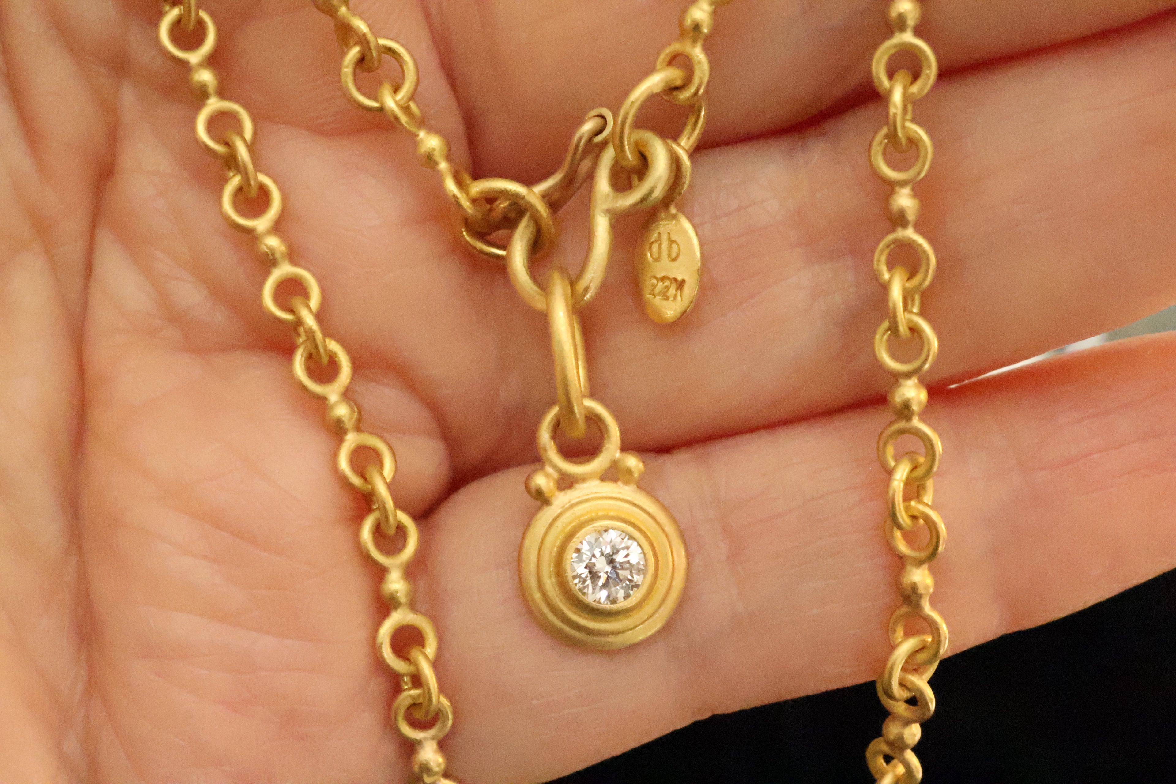 22K Ripple Bezel Brilliant Diamond Pendant