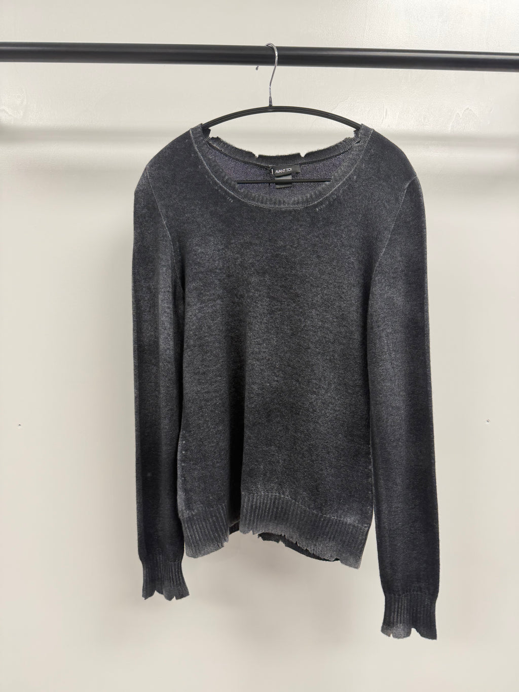 Avant Toi Hand Painted Reversible Round Neck Pullover in Cashmere with Destroyed Edges in N/Nero