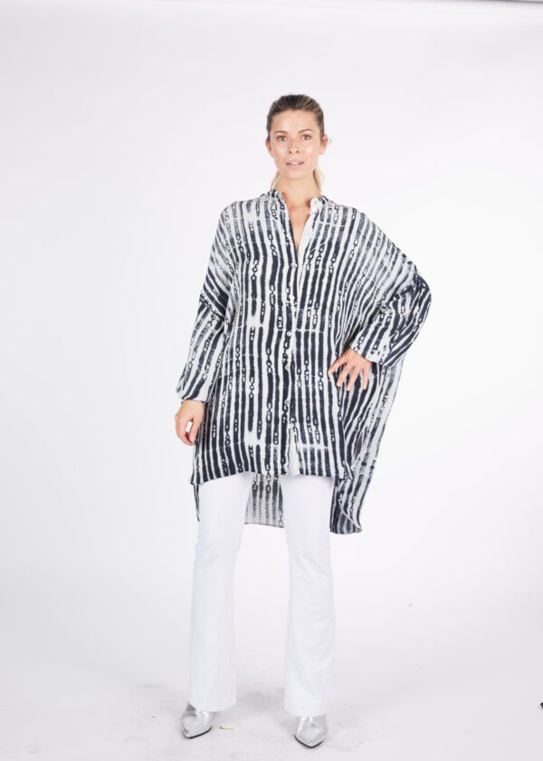 KATJE SHIRT - BLACK AND WHITE STRIPES - Image 2