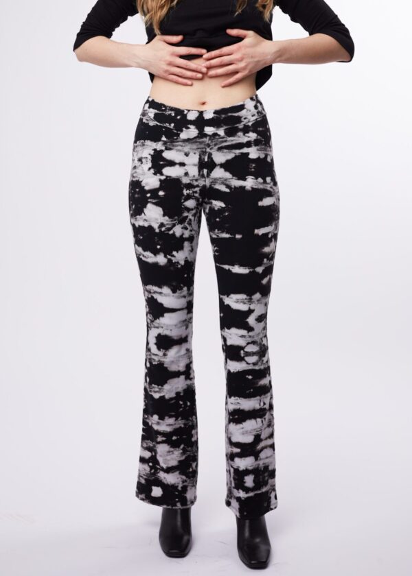 LONG FLAIR  PANT - BLACK IVORY ABSTRACTION