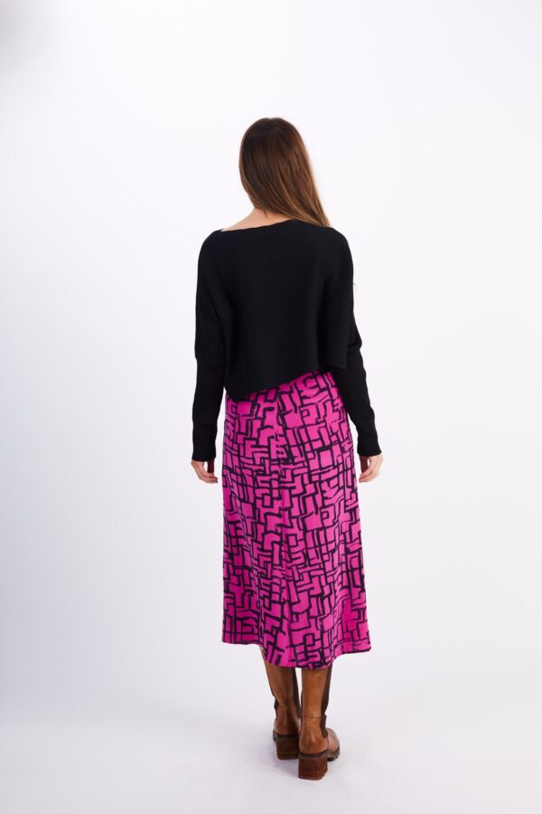 FUCHSIA BLACK GEOMETRIC SKIRT - Image 5