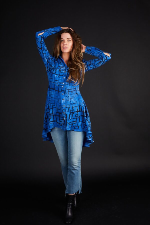 ANNIE TURBIN FITTED A-LINE SHIRT - Image 6