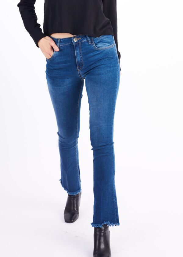 ZVOOV FRAYED HEM JEANS - Image 2