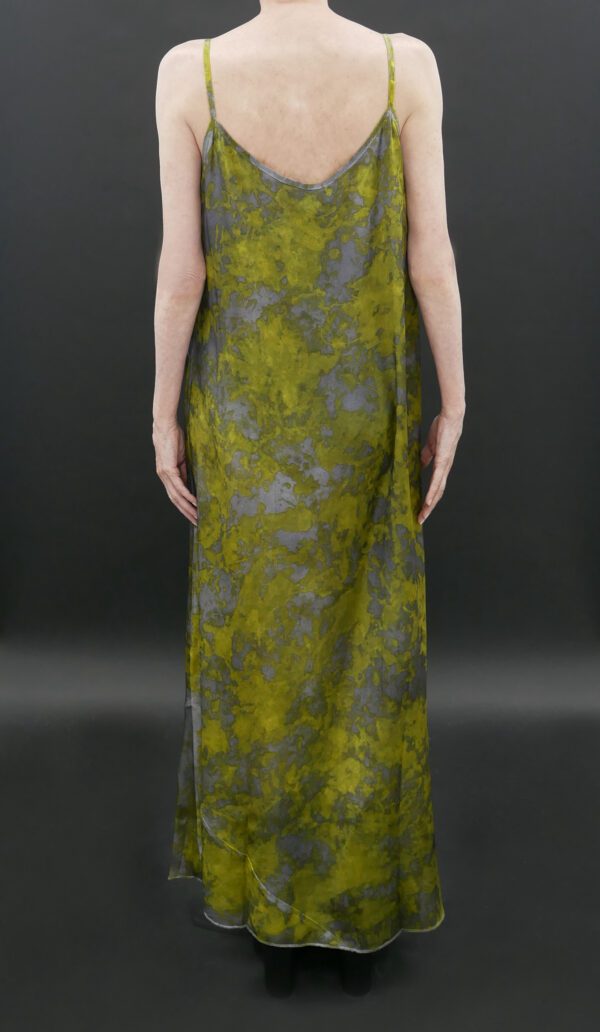 AVANT TOI SILK SLIP DRESS IN CAMOUFLAGE NERO N/CURCUMA - Image 3