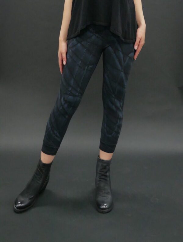 CROPPED LEGGINGS MIDNIGHT BLUE SWIRL - Image 2