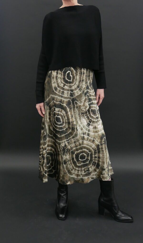 ANNIE TURBIN SILK CHARMEUSE BIAS SKIRT IN KHAKI GEODE - Image 3