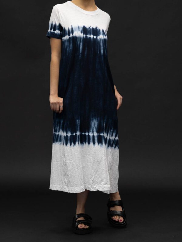 GILDA MIDANI MARIA SHORT SLEEVE DRESS IN DEEP DIVE - Image 2