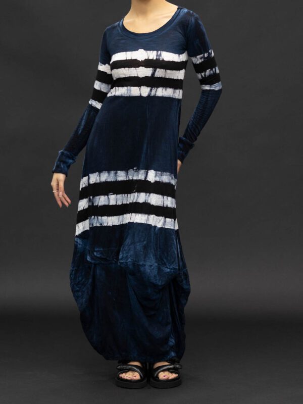 GILDA MIDANI LONG BALLOON DRESS STRIPES BLACK + DRESS BLUE