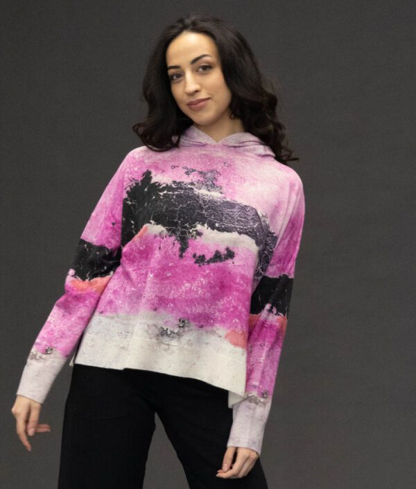 PRINTED ARTWORKS CASHMERE HOODY IN PINK - Image 2