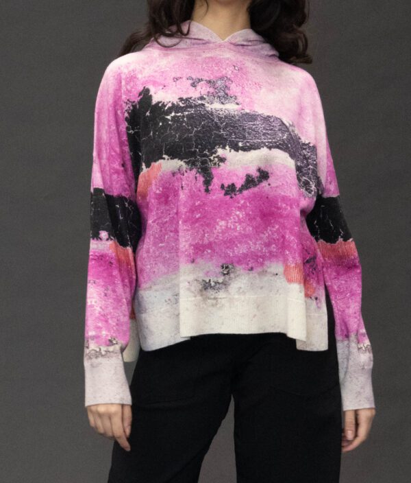 PRINTED ARTWORKS CASHMERE HOODY IN PINK - Image 3