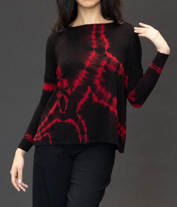 DROP SHOULDER EASY FIT TEE IN RED BLACK CIRCLES - Image 5