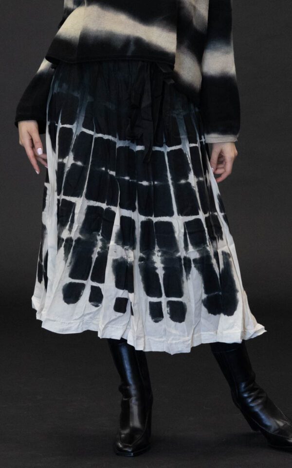 VIVIANA UCHITEL HAND DYED SILK SKIRT BLACK CREAM - Image 3