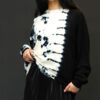 SUZUSAN CASHMERE SEAMLESS WIDE PULLOVER MADARA SHIBORI IN BLACK/NATURAL WHITE - Image 4