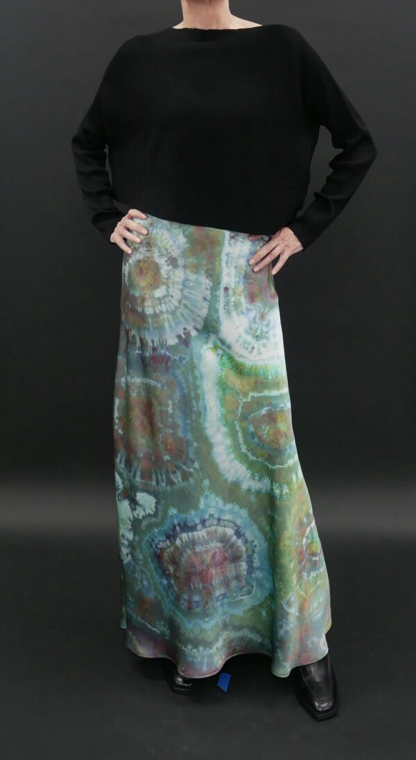 ANNIE TURBIN LONG BIAS SILK SKIRT IN GREEN RED GEODE - Image 2