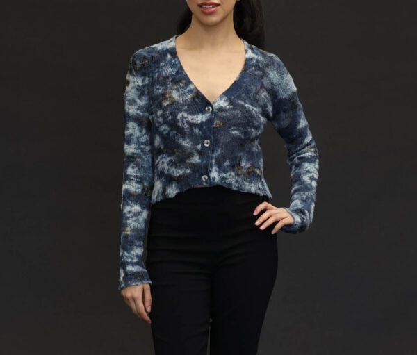 AVANT TOI WAKAME MIMETIC EFFECT BRUSHED COTTON V NECK CROP CARDIGAN IN TITANIUM - Image 2