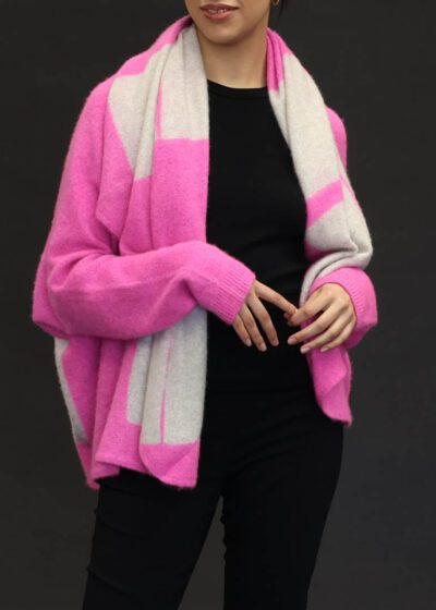 SUZUSAN CASHMERE UPSIDE-DOWN CAPE IN PINK LIGHT GREY BLOCK